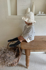 ［The beige］Petit collar shirt