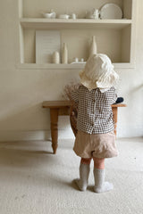 ［The beige］Petit collar shirt