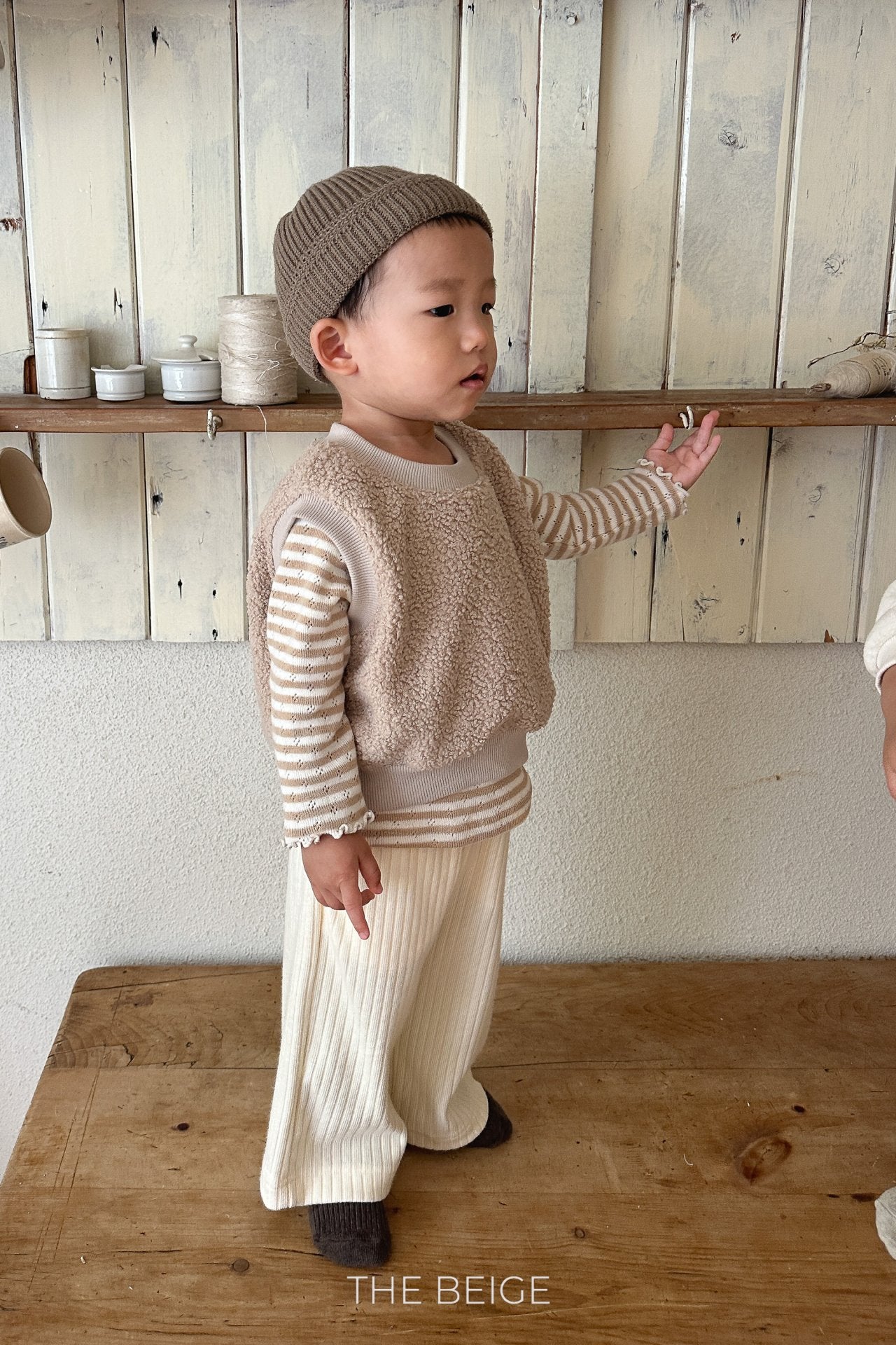 ［The beige］Boucle vest