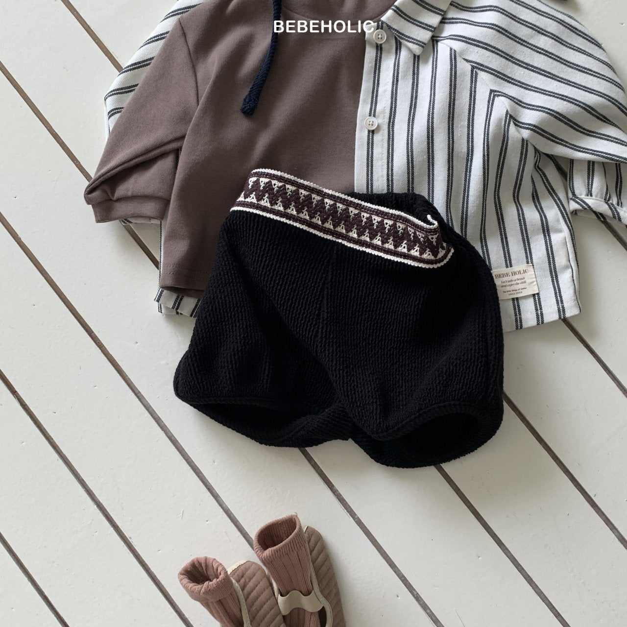 ［bebe holic］Zigzag stitch pants