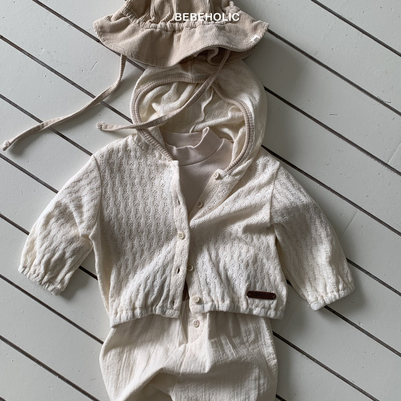 ［bebe holic］Sage eyelet hoodie