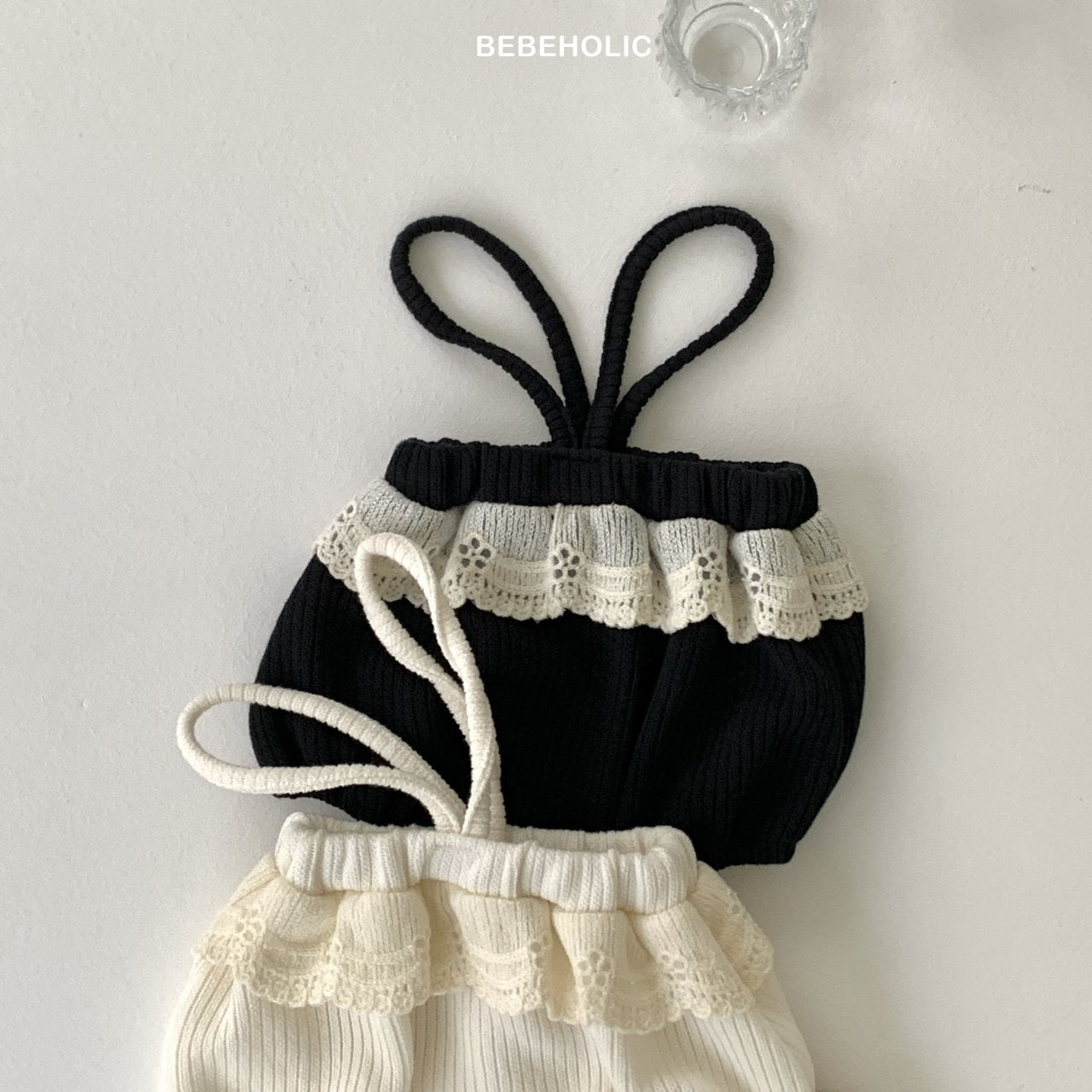 ［bebe holic］Pompon lace suspender bloomer