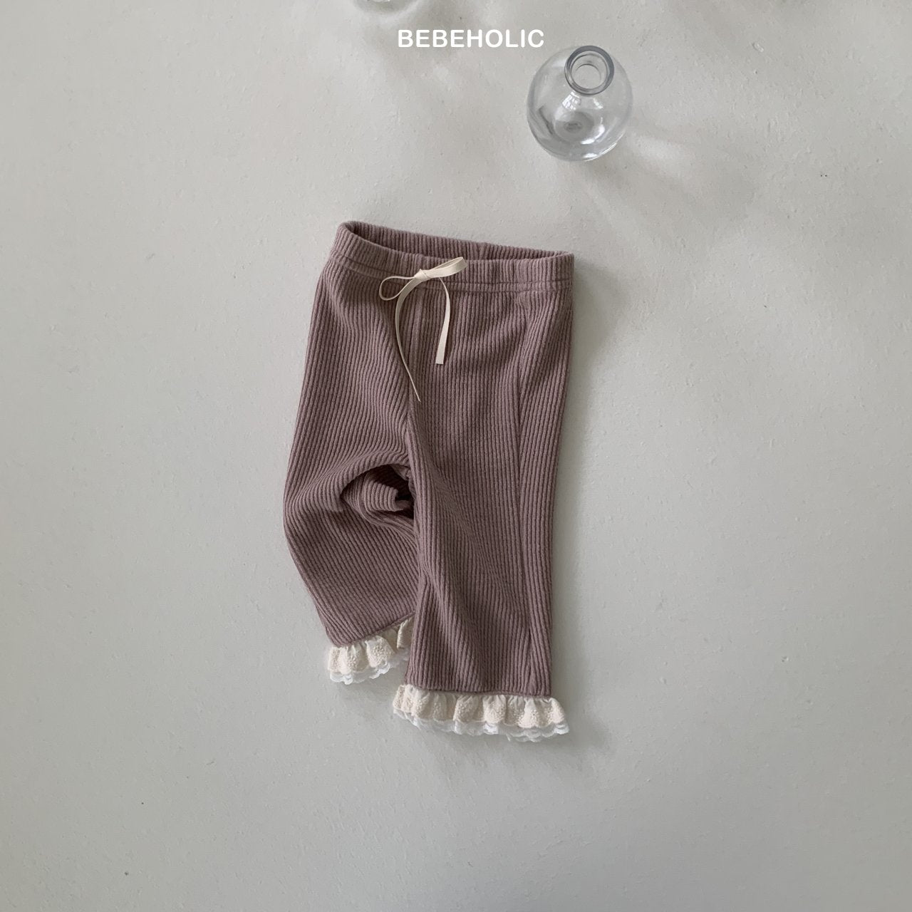 ［bebe holic］Double lace flare pants