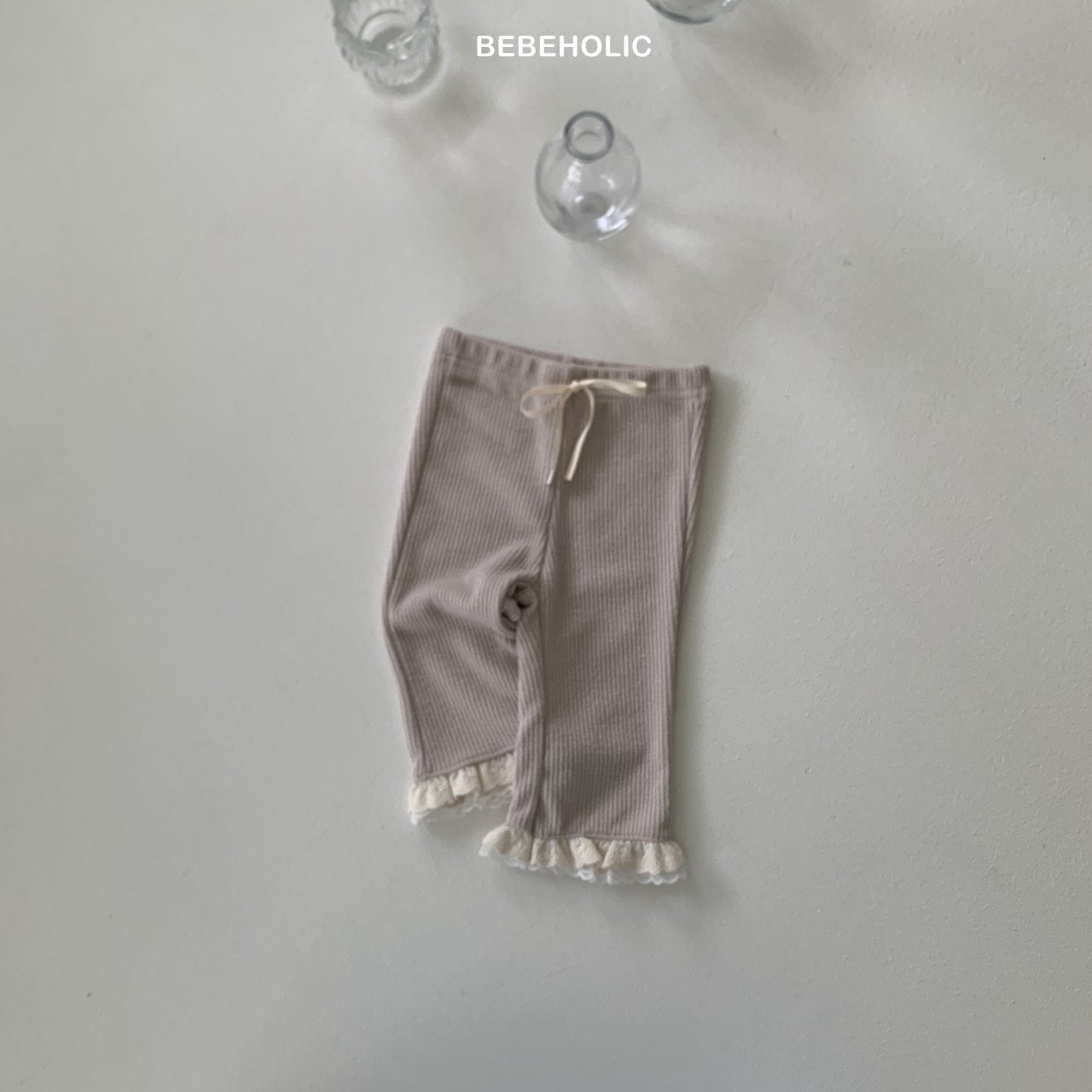 ［bebe holic］Double lace flare pants