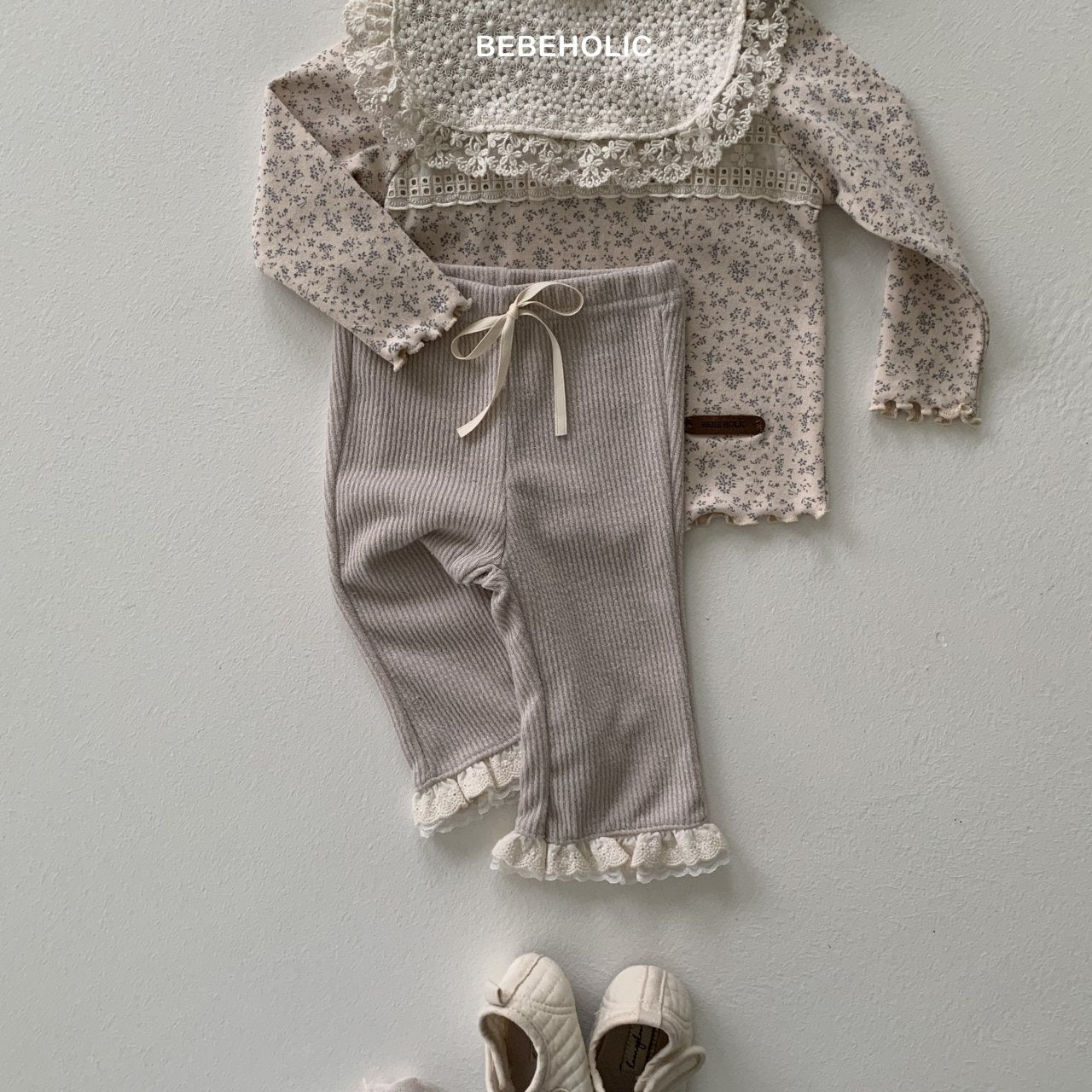 ［bebe holic］Double lace flare pants