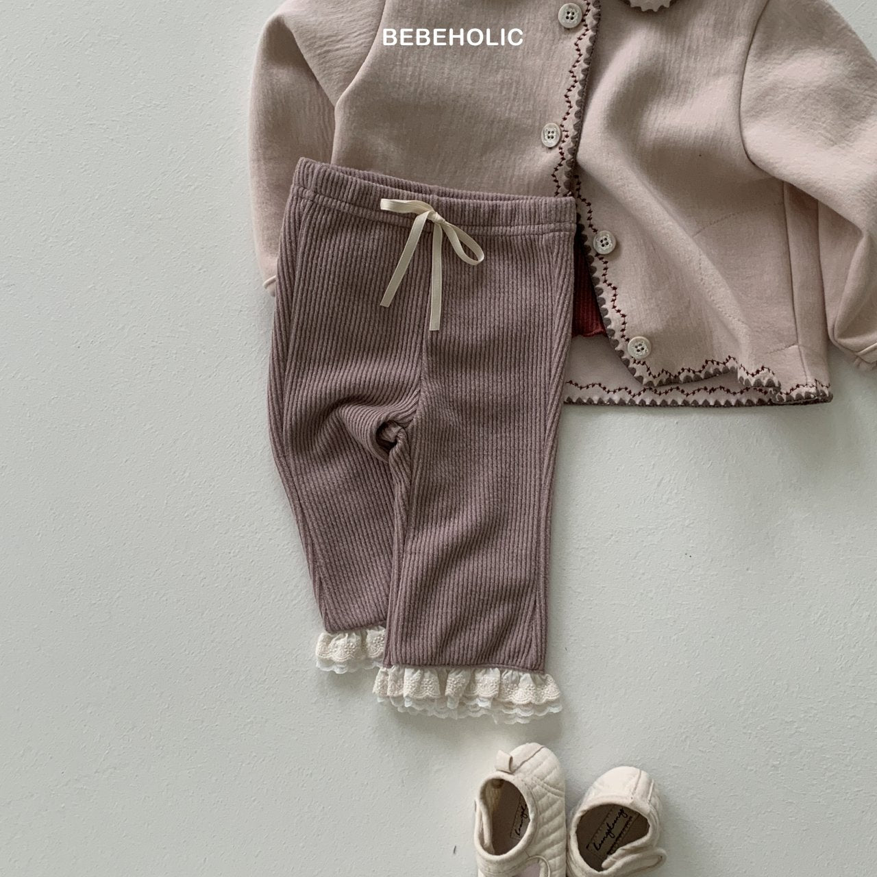 ［bebe holic］Double lace flare pants