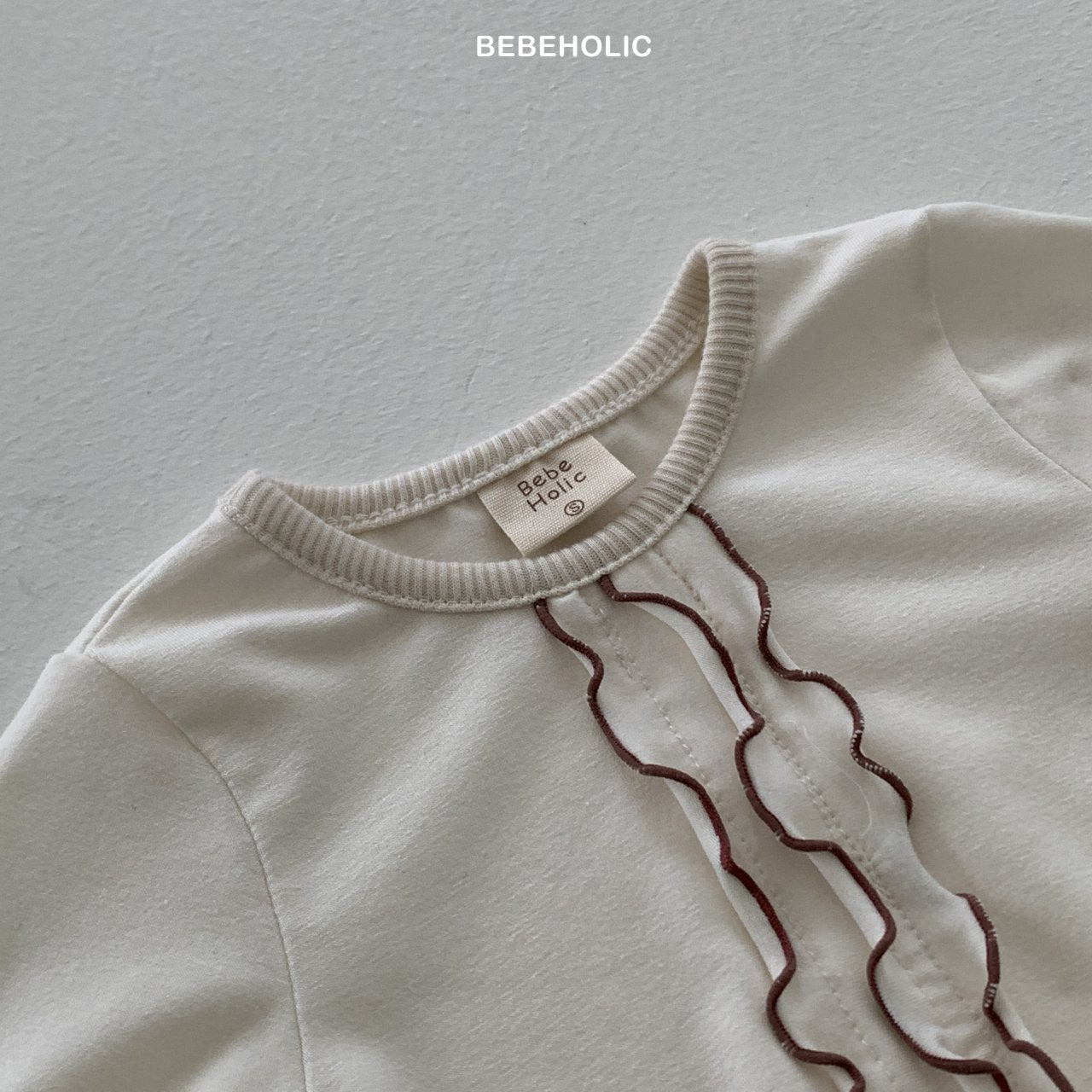 ［bebe holic］Vanilla frill tee