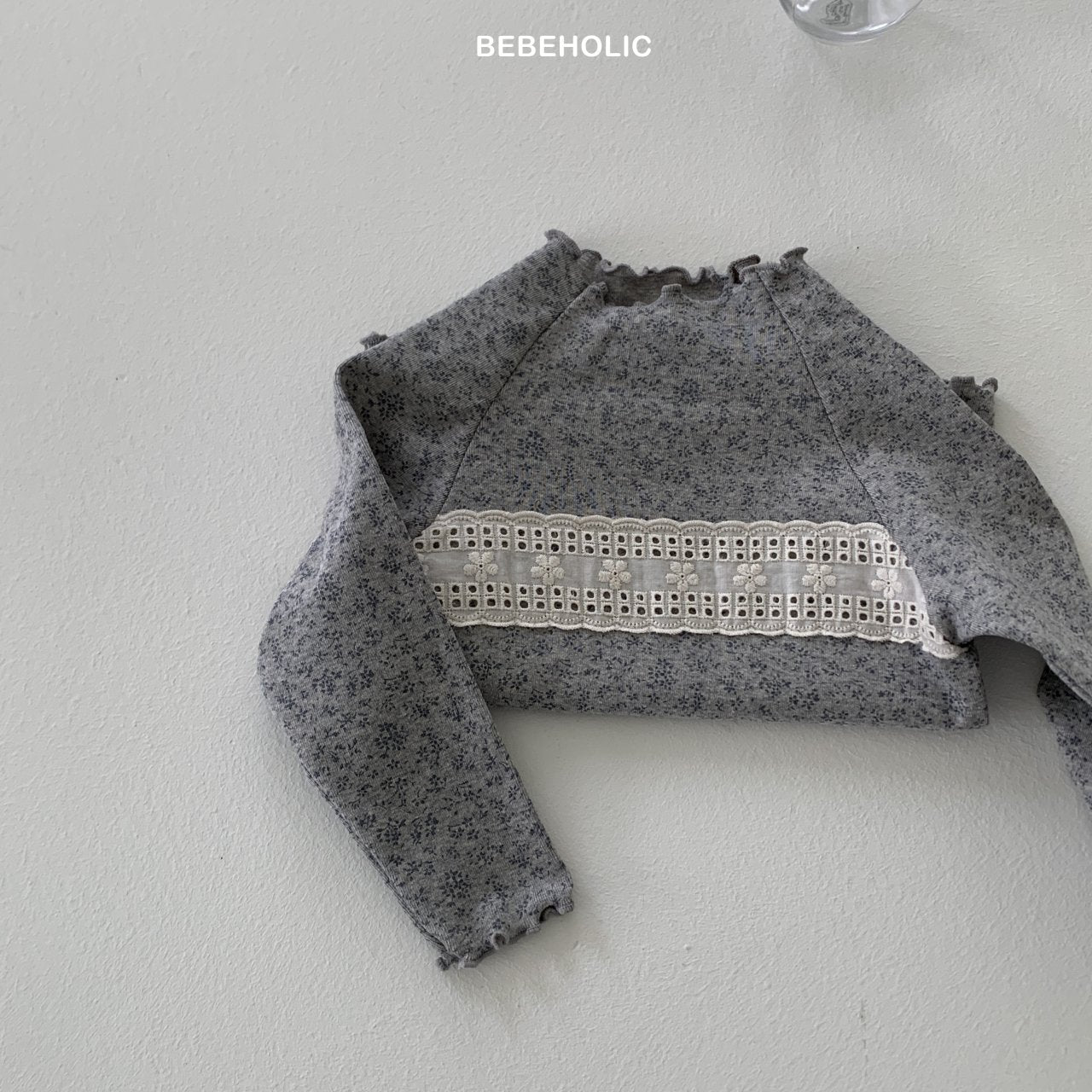 ［bebe holic］Flora lace tee