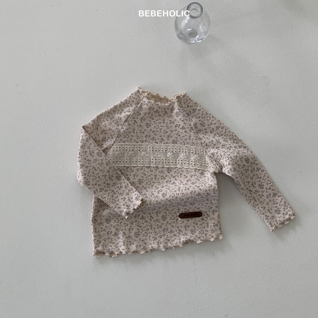 ［bebe holic］Flora lace tee