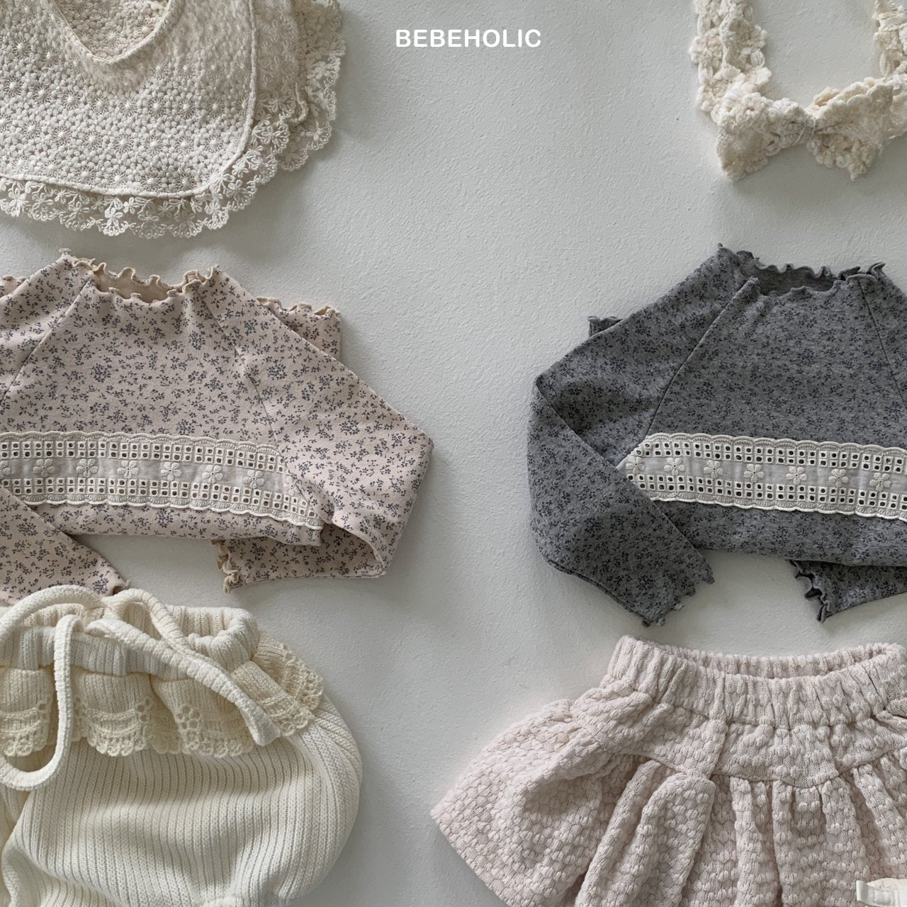 ［bebe holic］Flora lace tee