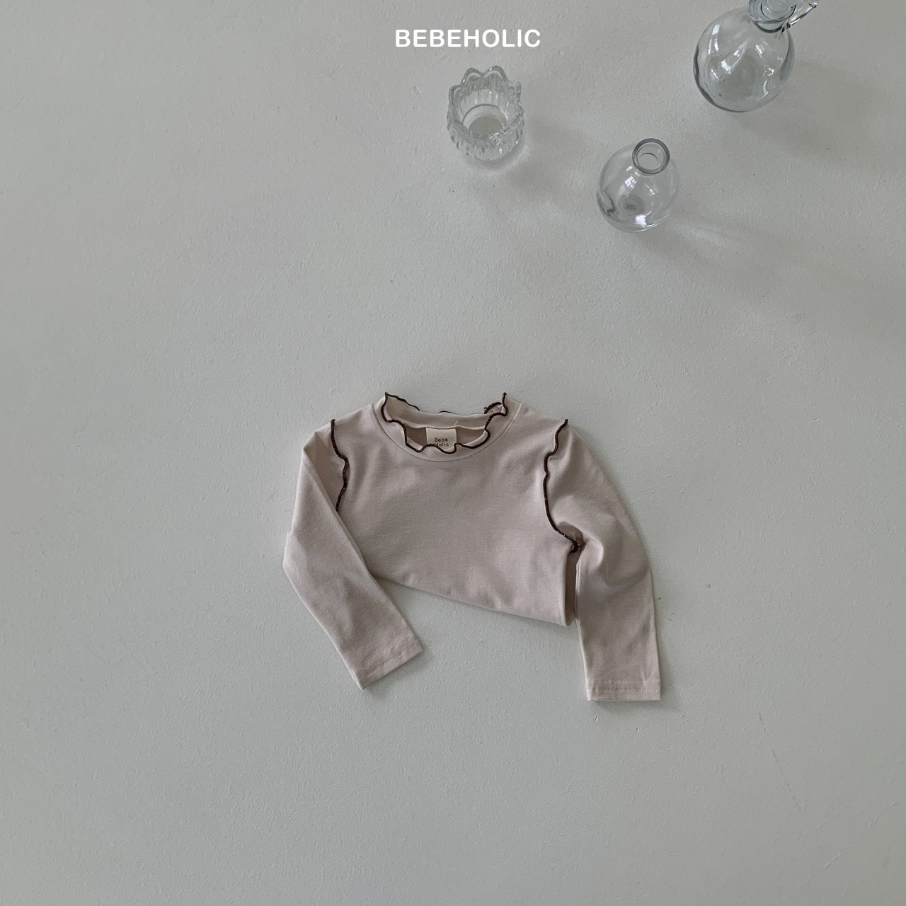［bebe holic］Lip mellow tee