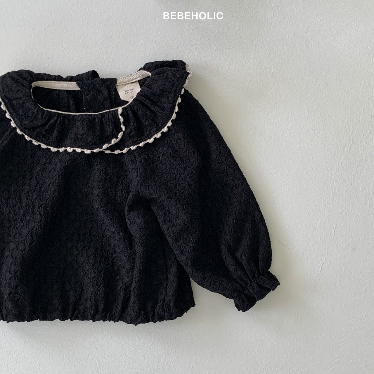 ［bebe holic］Sweet collar blouse