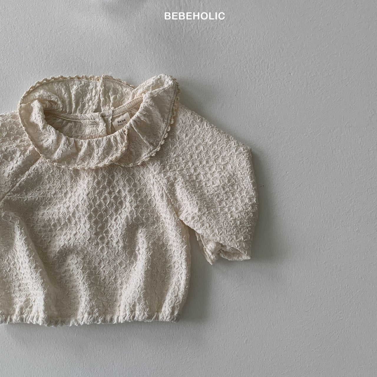 ［bebe holic］Sweet collar blouse
