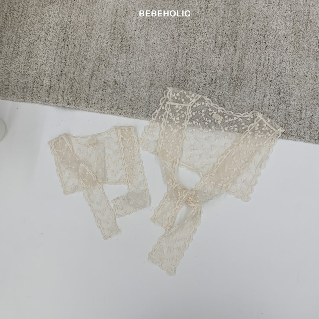 ［bebe holic］Lace cape (baby & mom)
