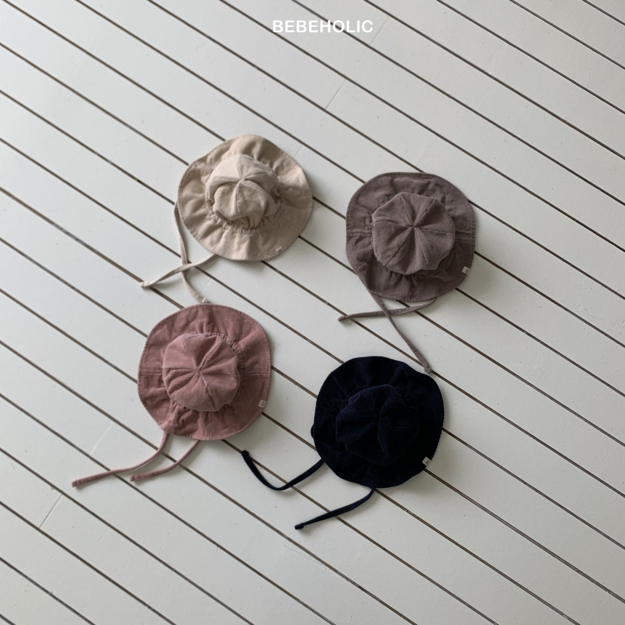 ［bebe holic］Mini corduroy bucket hat