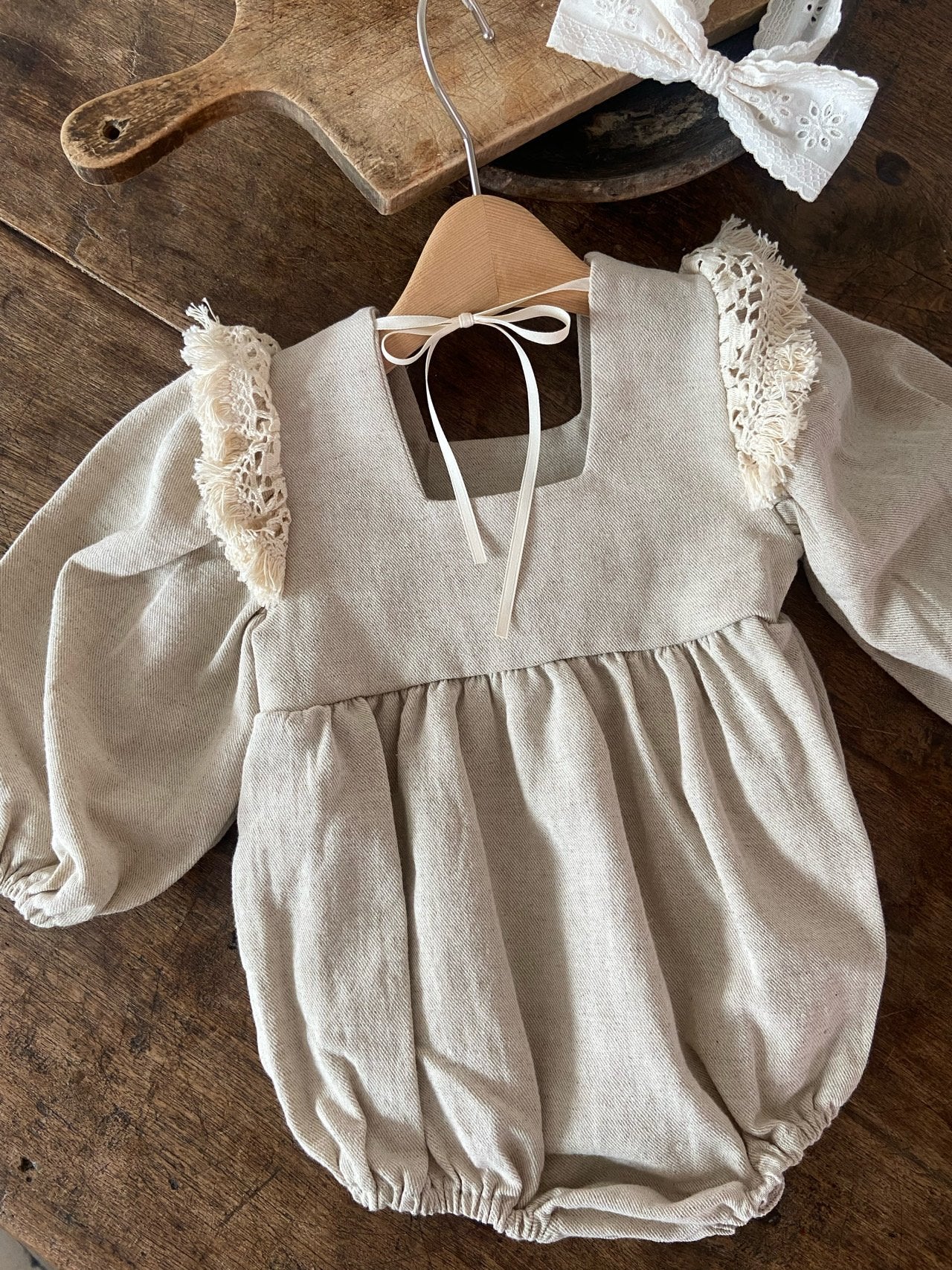 ［Anne shirley］Cozy fringe rompers