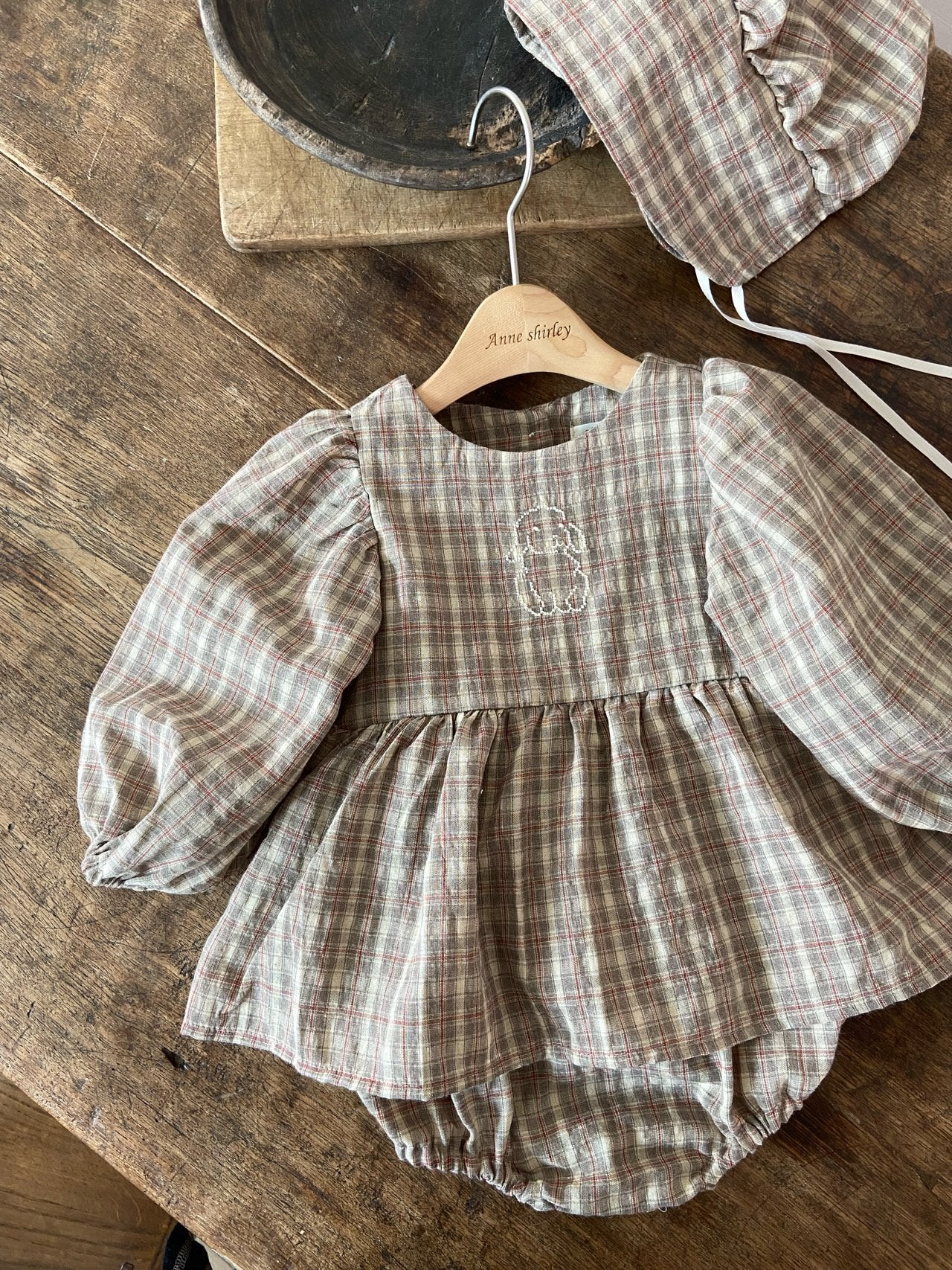 ［Anne shirley］Magenta rompers & bonnet set