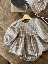 ［Anne shirley］Magenta rompers & bonnet set