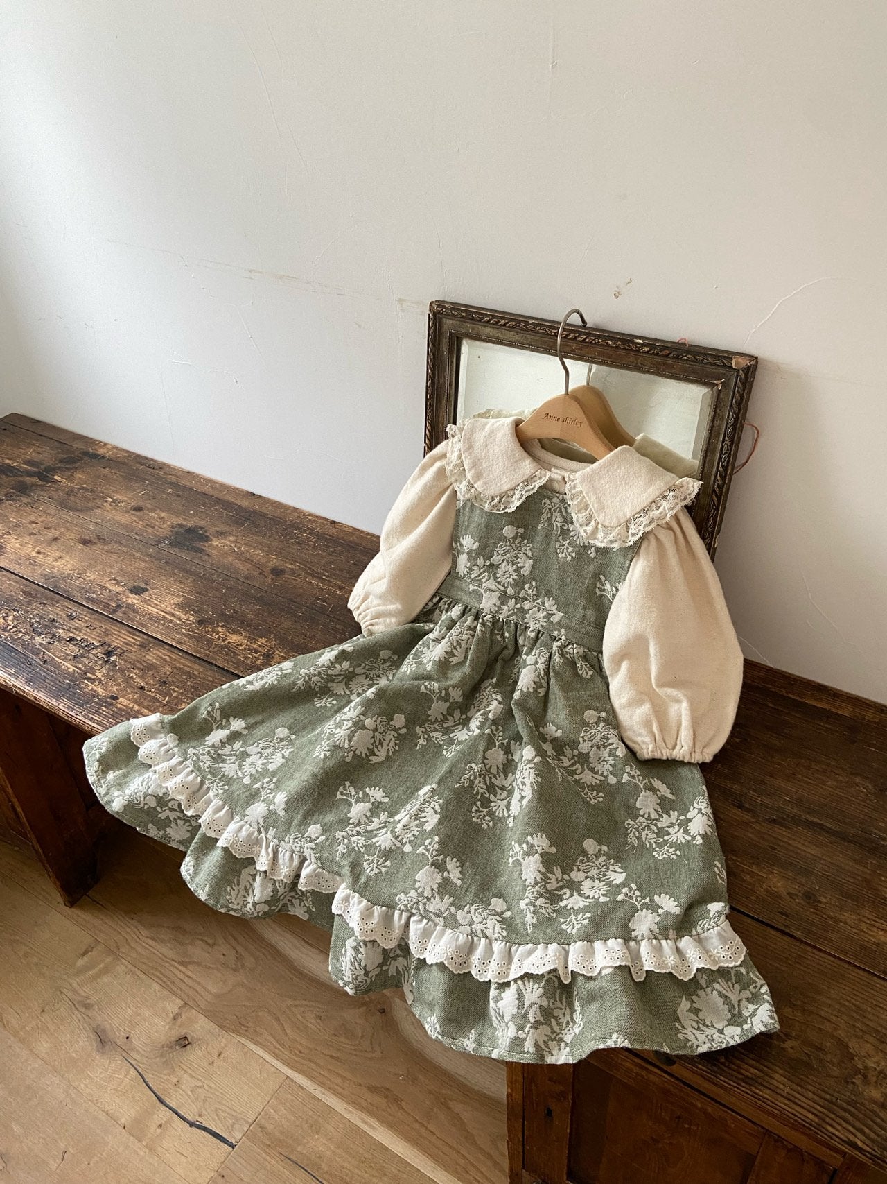 ［Anne shirley］Ollenly one-piece
