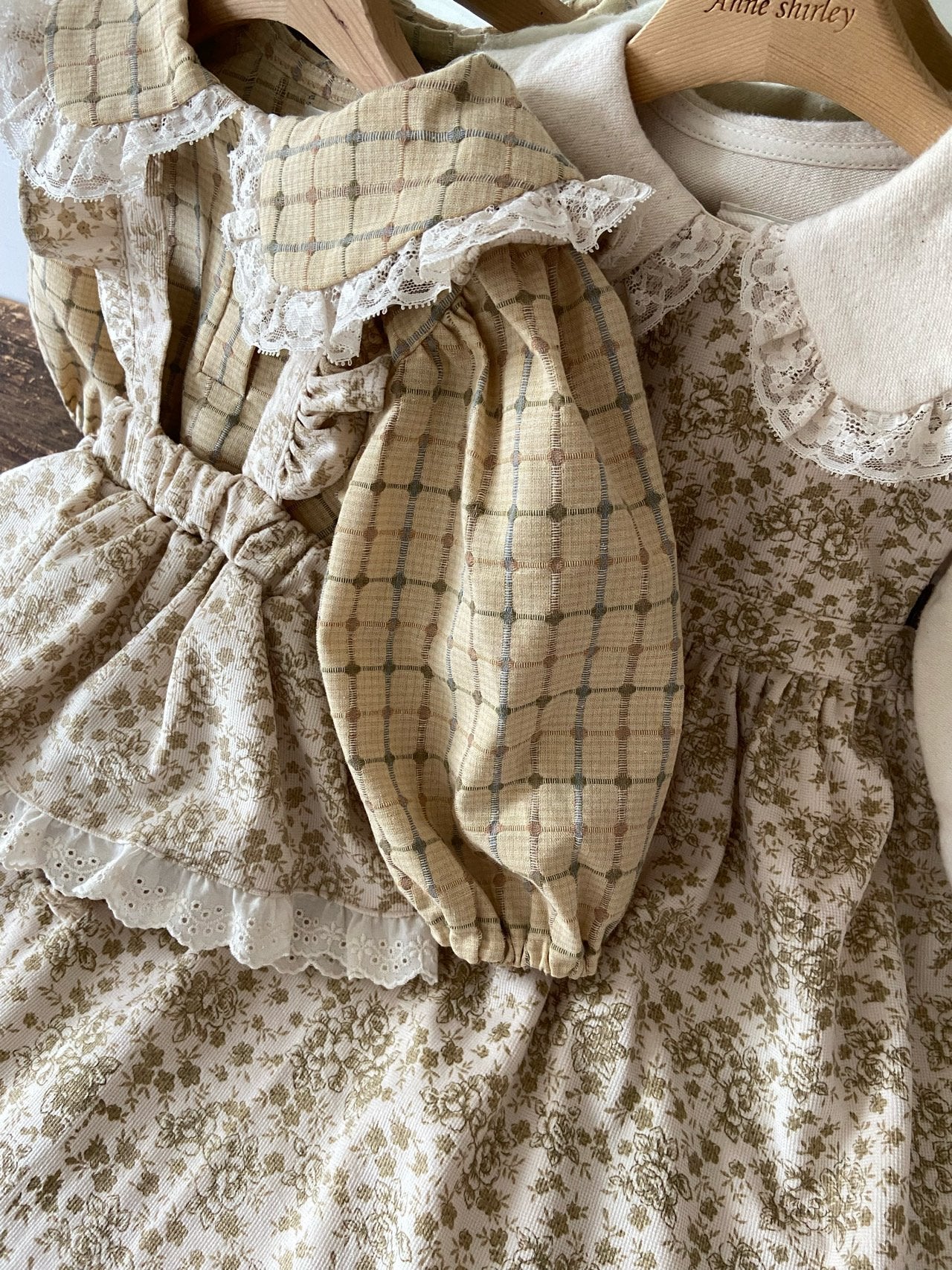 ［Anne shirley］Ollenly frill bloomer skirt