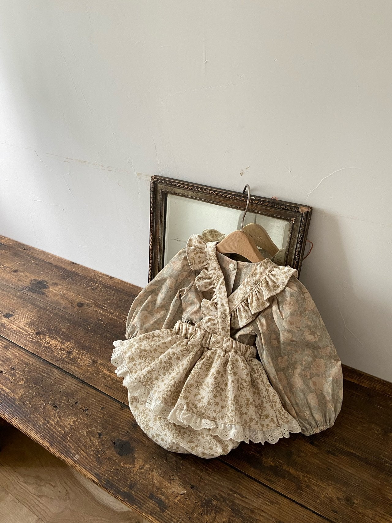 ［Anne shirley］Ollenly frill bloomer skirt