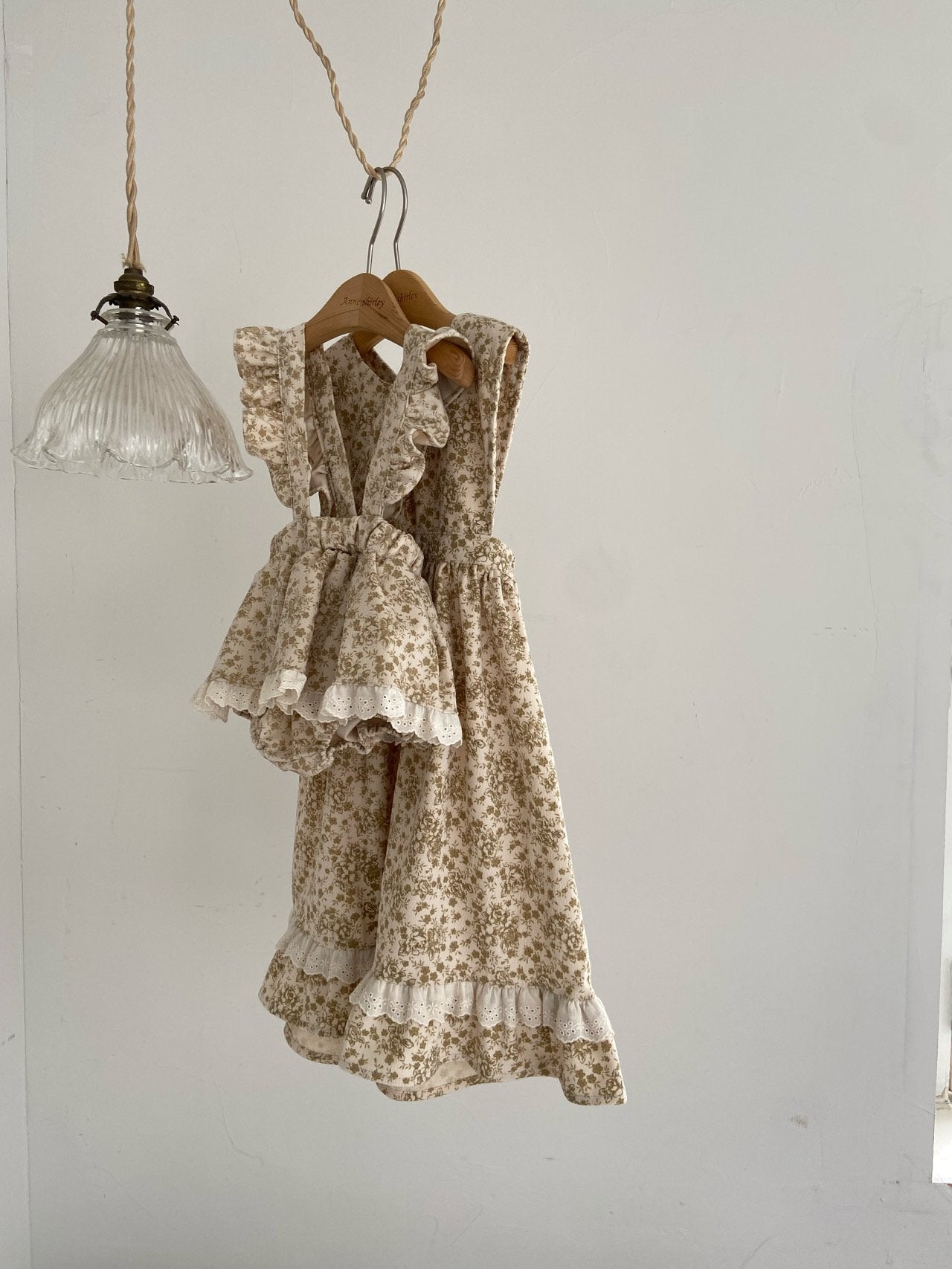 ［Anne shirley］Ollenly frill bloomer skirt
