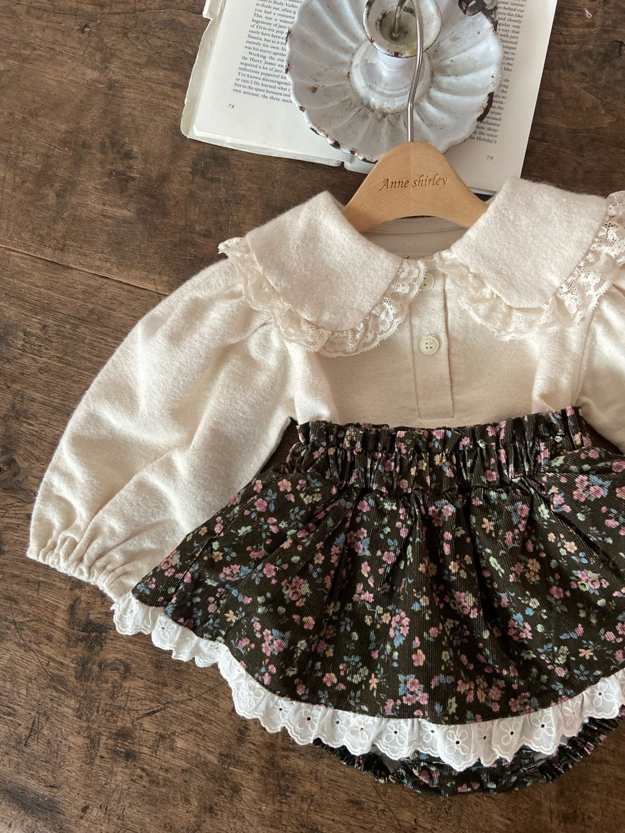 ［Anne shirley］Flower lace bloomer skirt