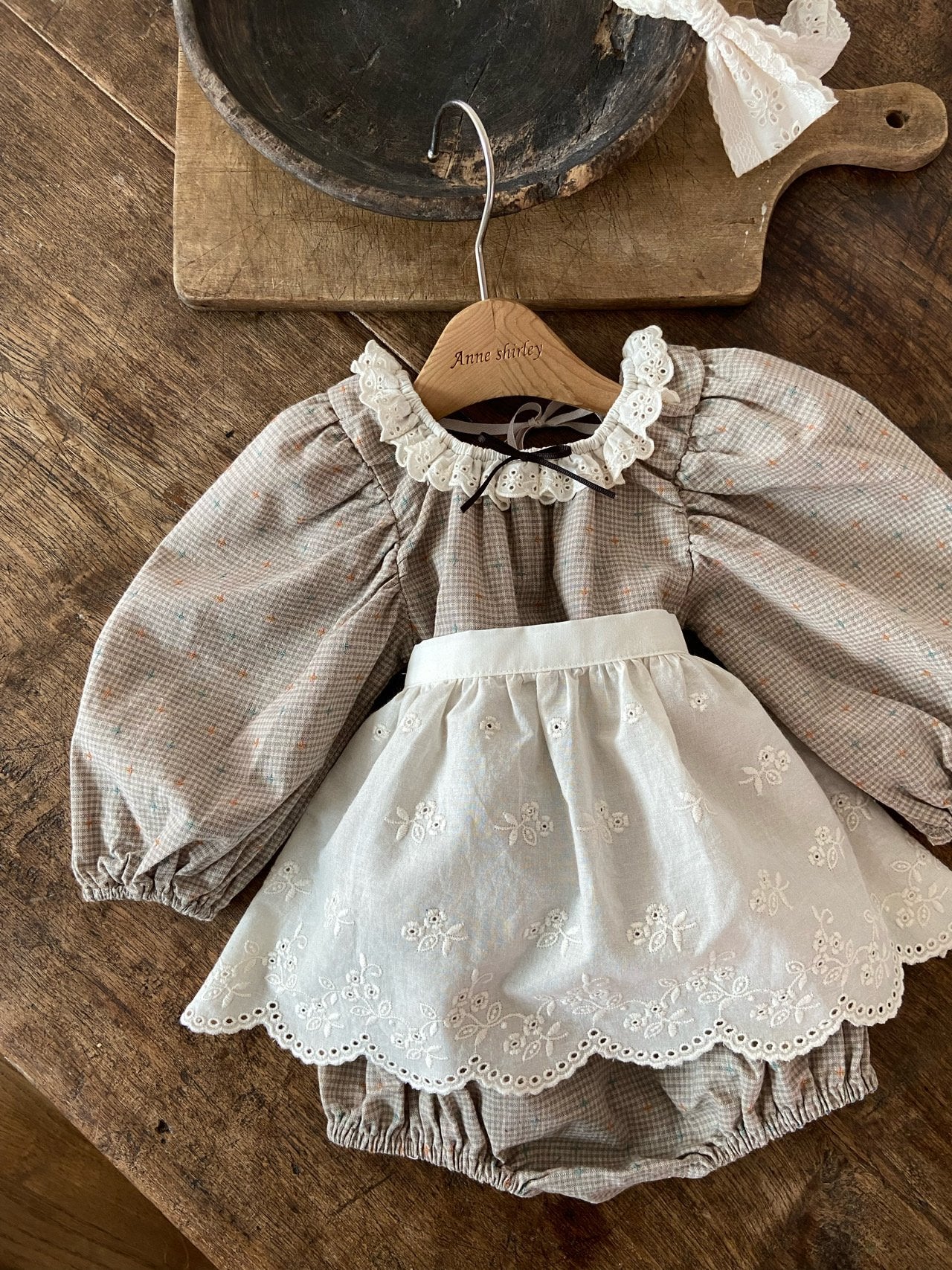 ［Anne shirley］Caramel rompers