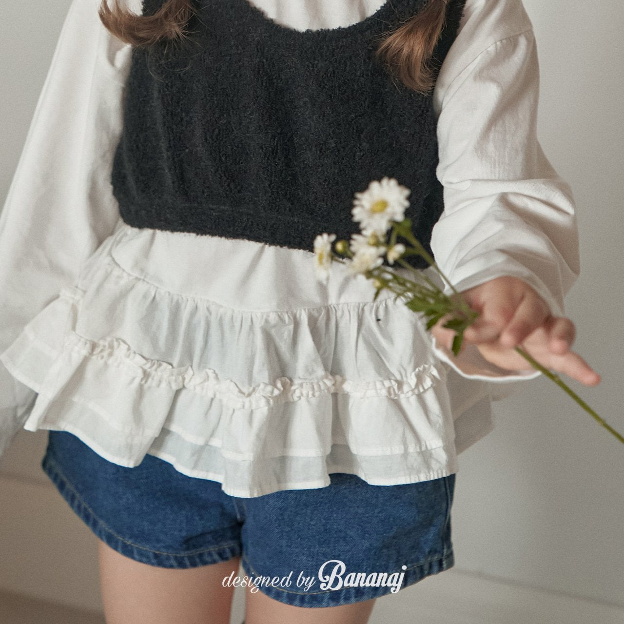［BANANAJ］Ruffle point tee