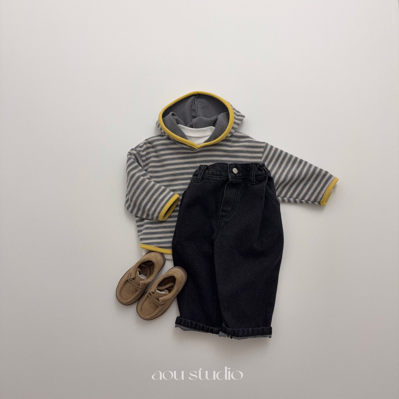 ［aou studio］Vanilla stripe hoodie