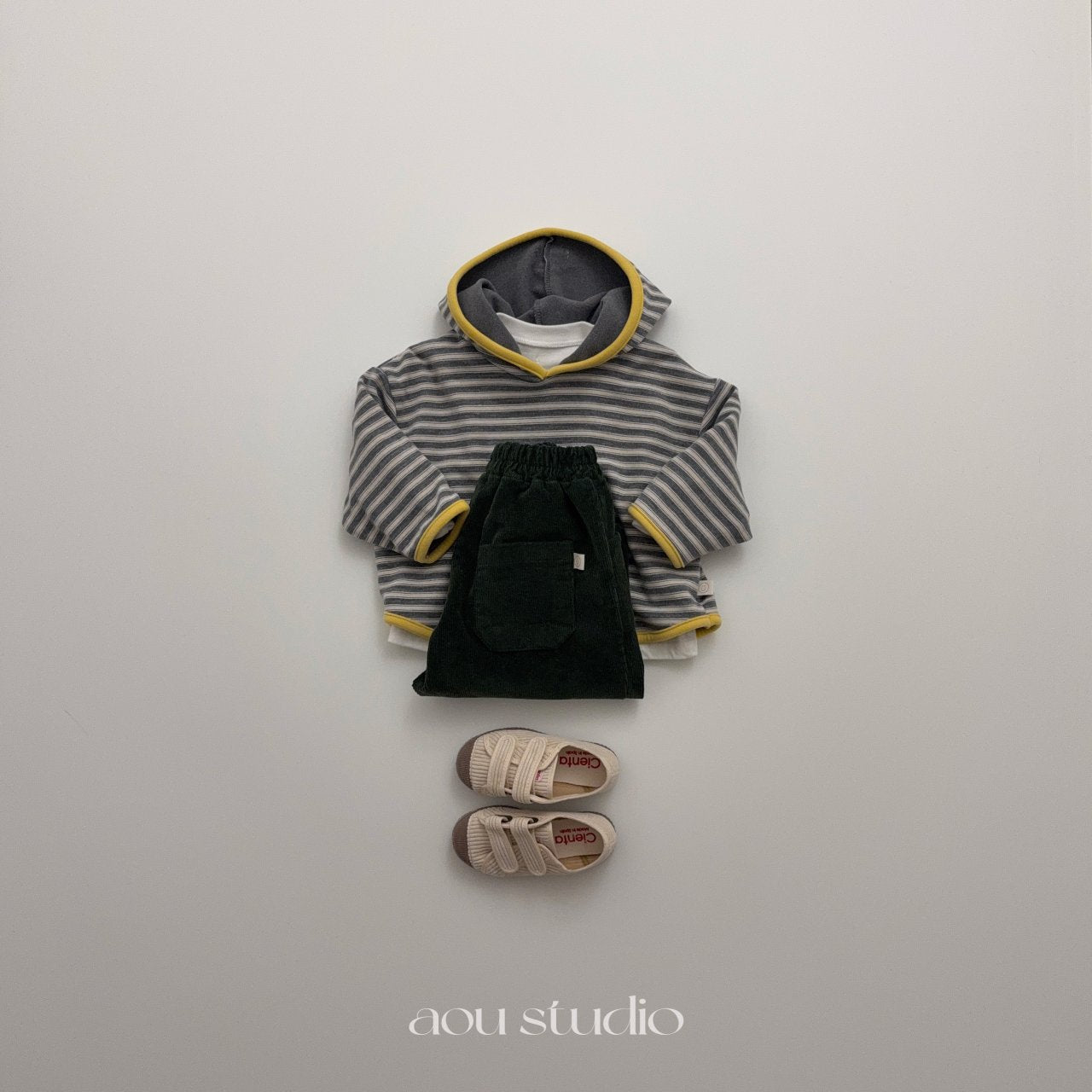 ［aou studio］Vanilla stripe hoodie