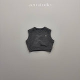 ［aou studio］Granny vest