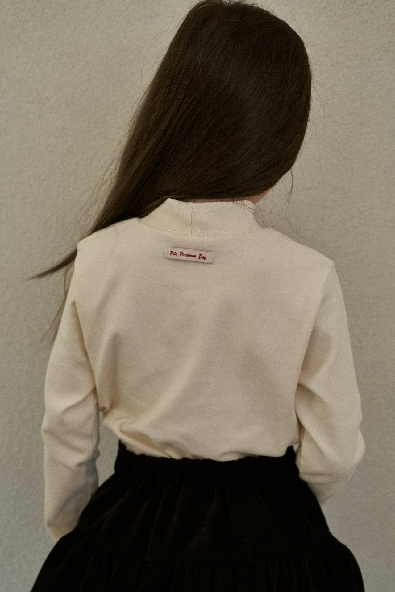 ［momo ann］Label halfneck tee