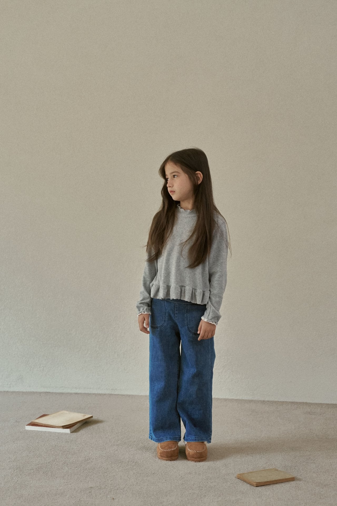 ［momo ann］Frill petit neck tops