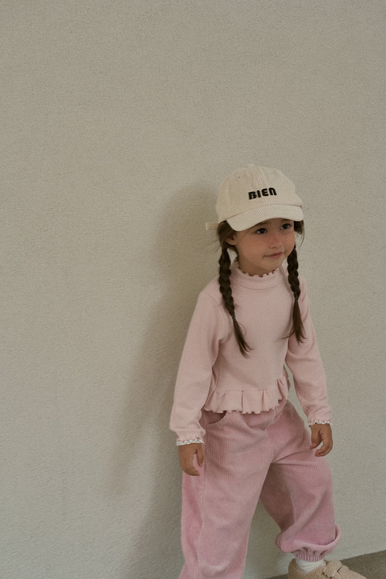 ［momo ann］Frill petit neck tops