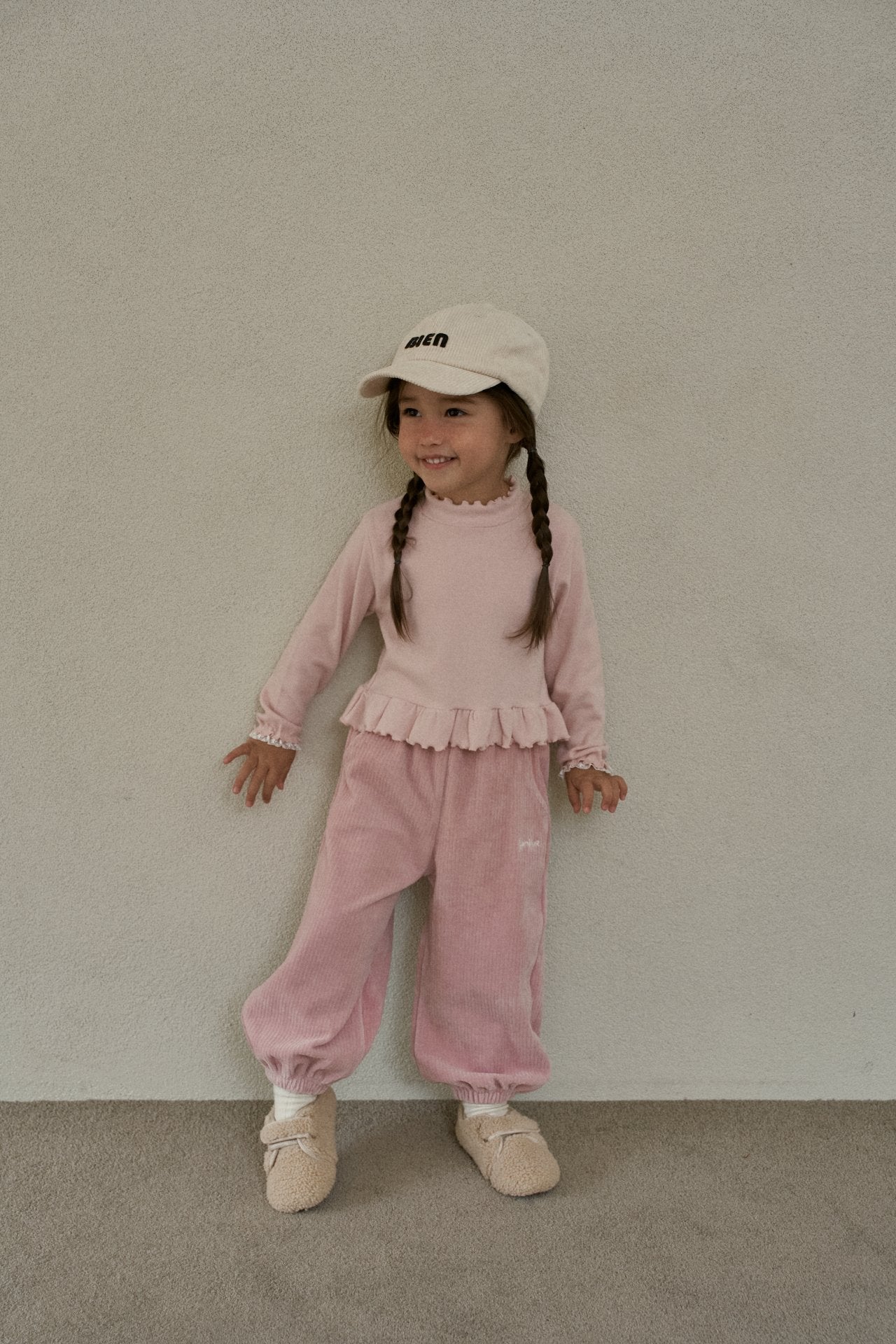 ［momo ann］Velvet jogger pants (kids)