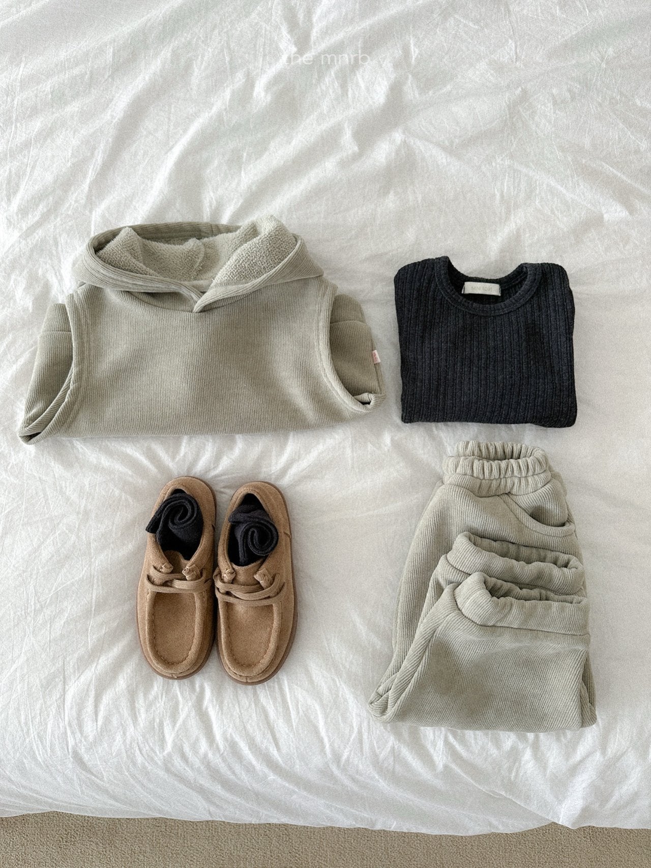 ［minirobe］Snow hooded vest