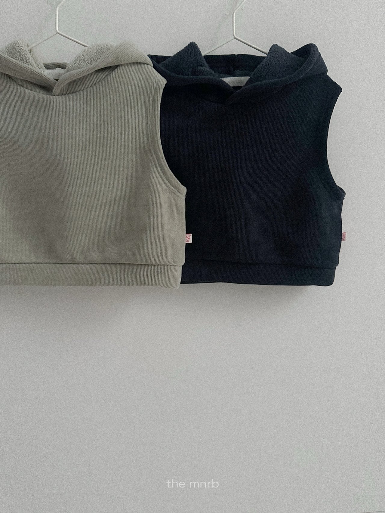 ［minirobe］Snow hooded vest