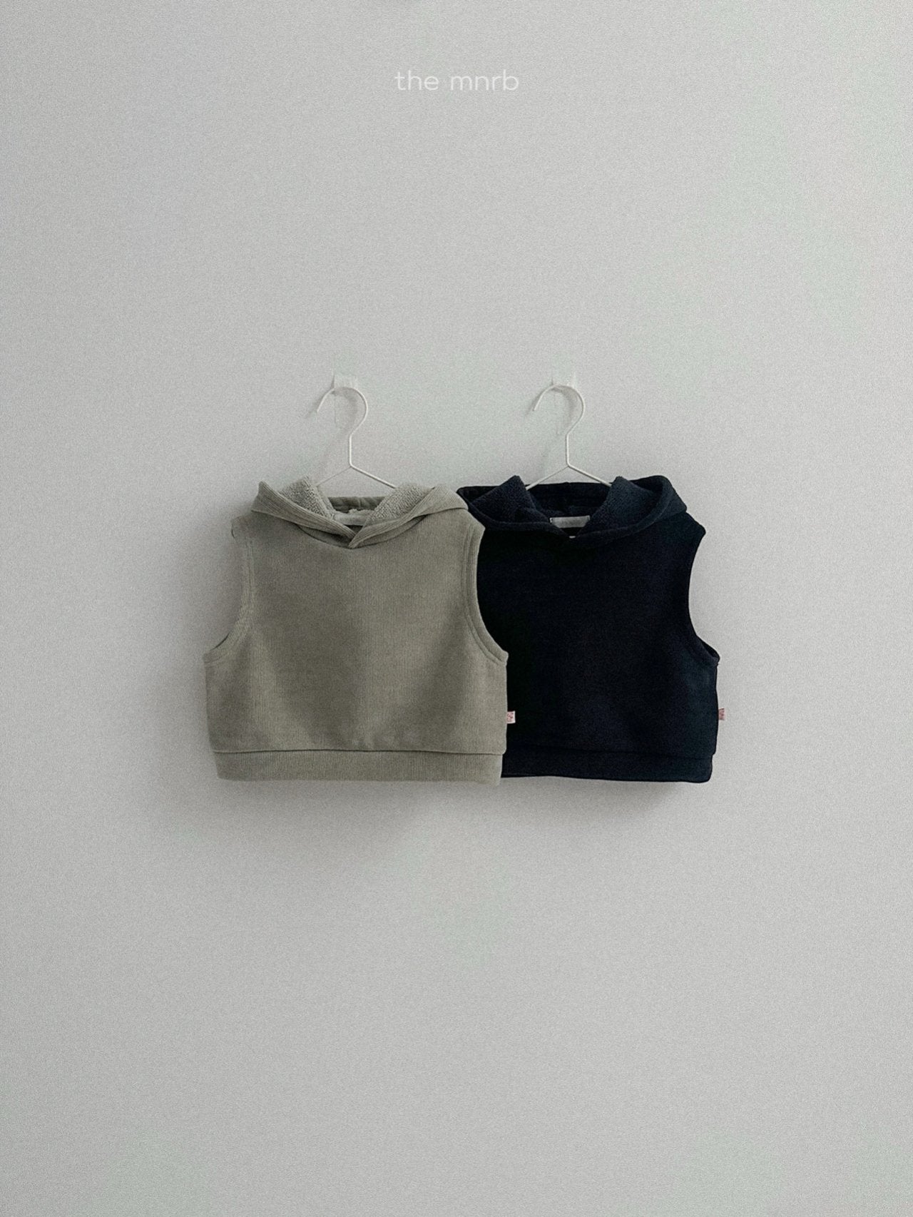 ［minirobe］Snow hooded vest