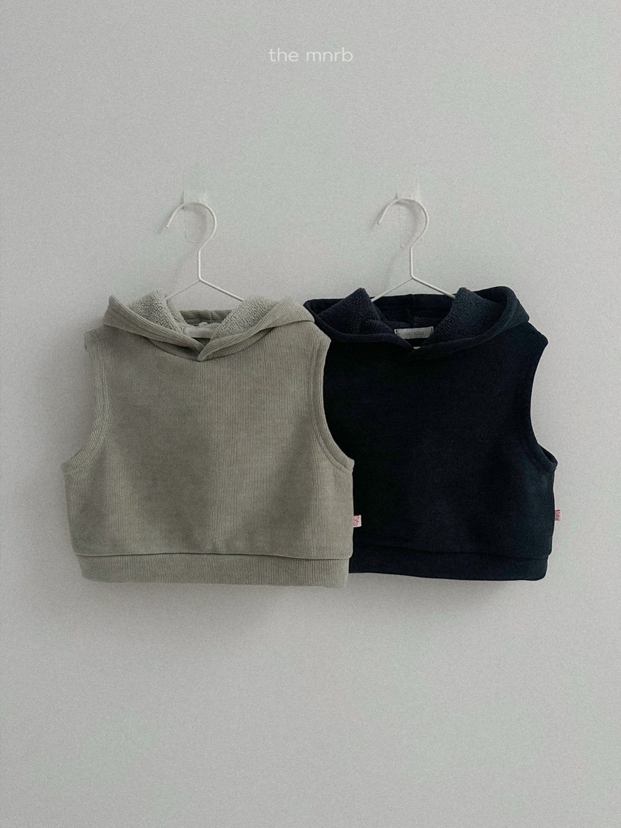 ［minirobe］Snow hooded vest