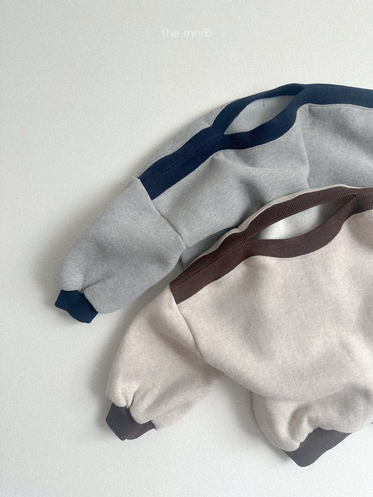 ［minirobe］Maybe sweatshirt