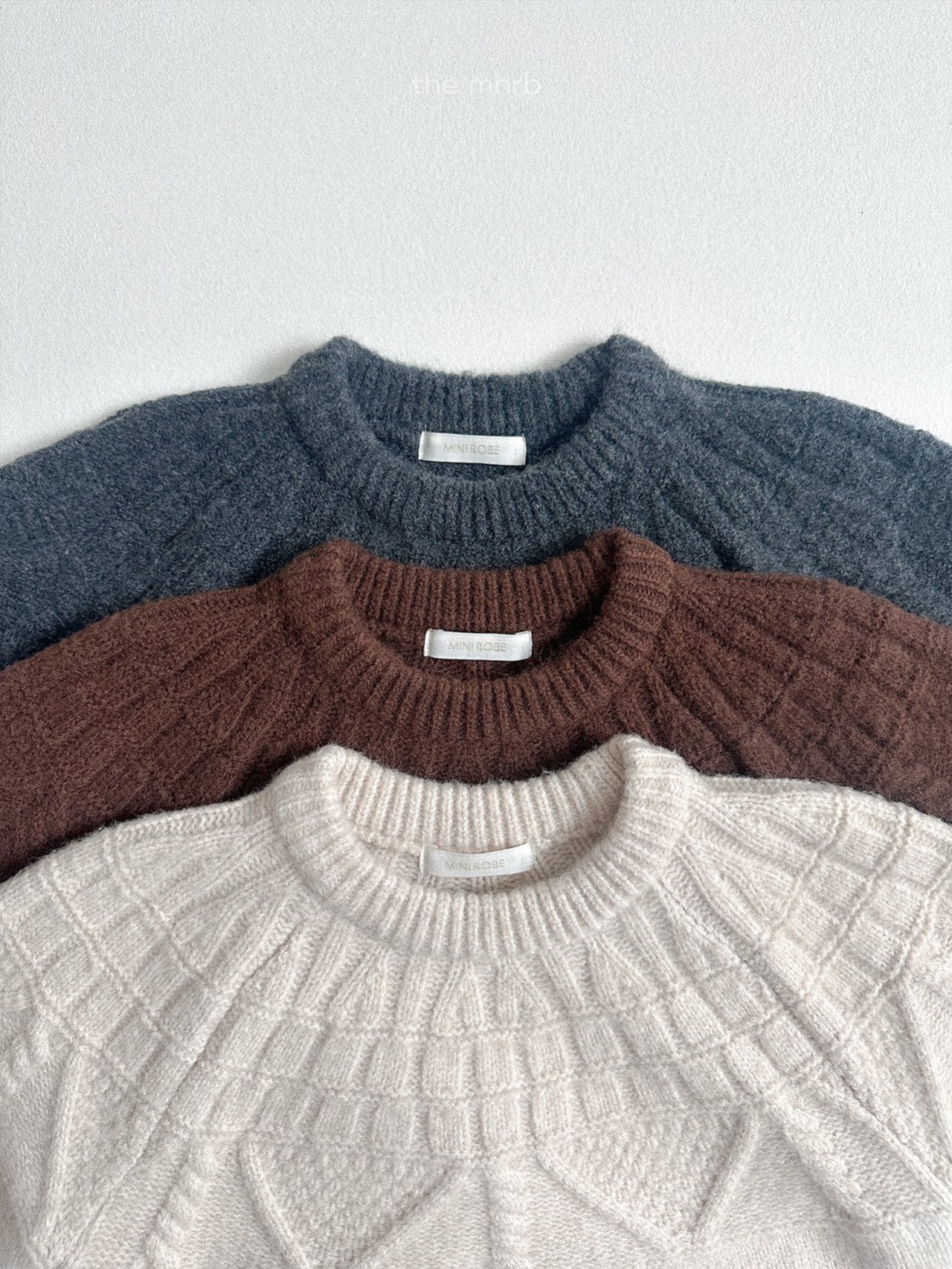 ［minirobe］Cable knitwear