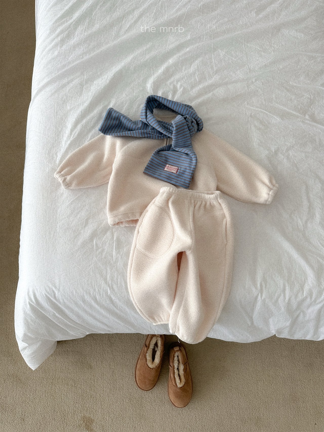 ［minirobe］King's fleece semi-jip-up