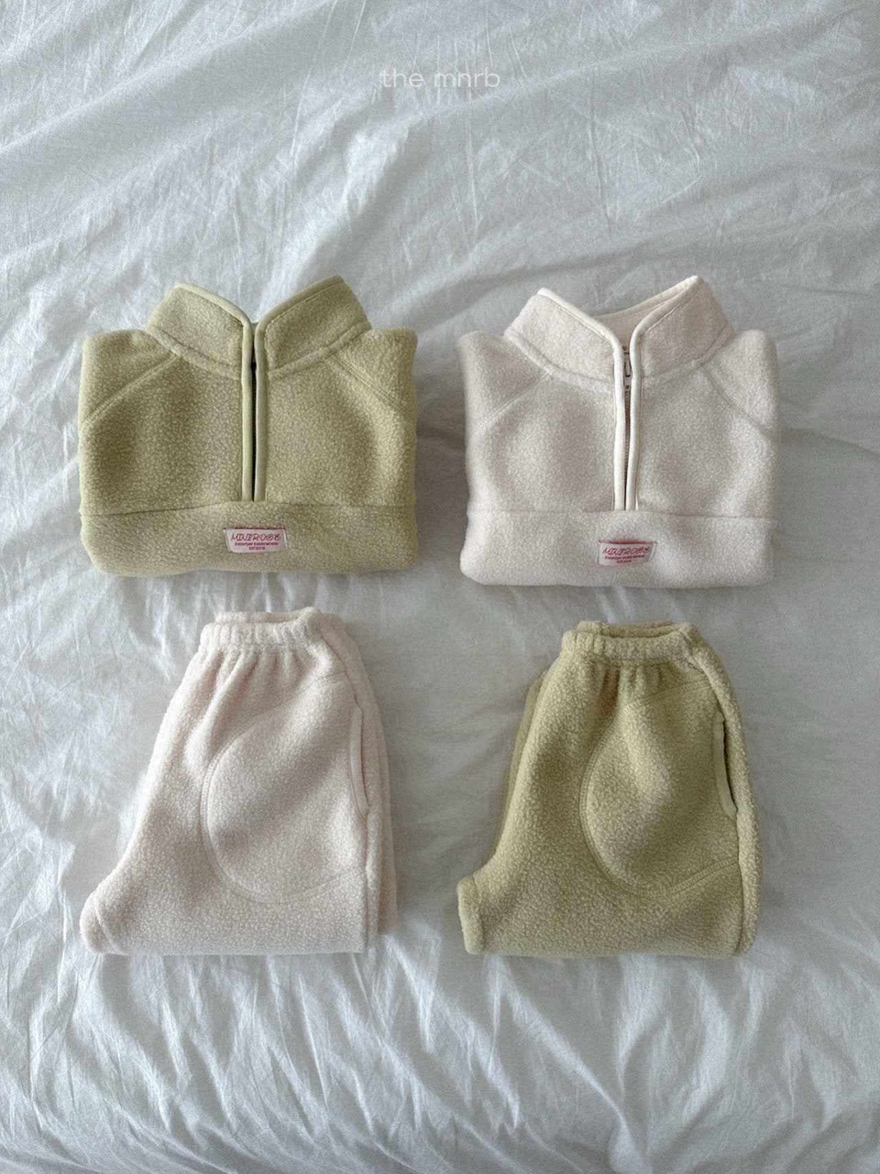 ［minirobe］King's fleece semi-jip-up