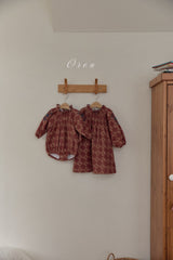 ［OREN］Daisy padding rompers (1oz)