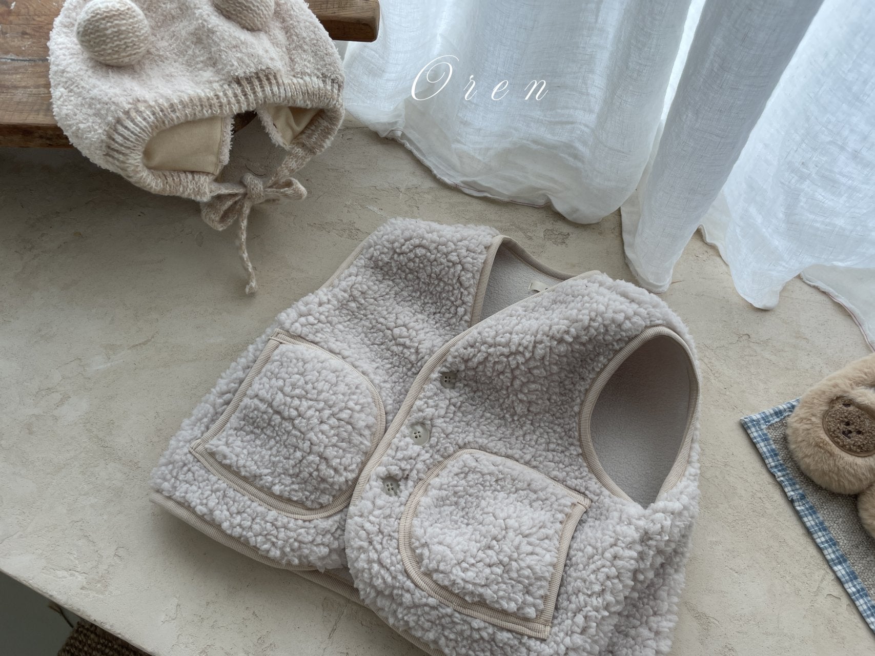 ［OREN］Bear fleece vest