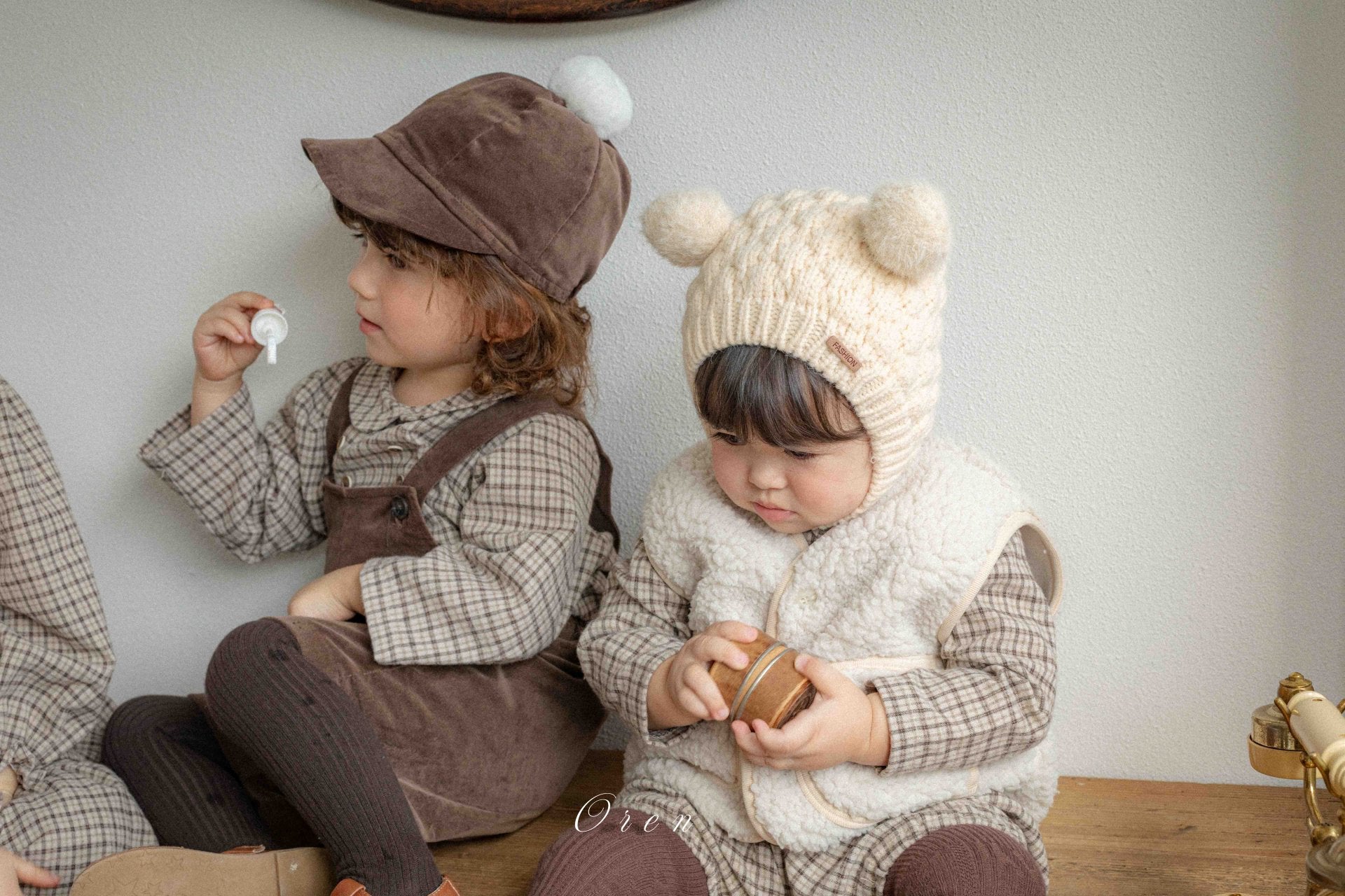 ［OREN］Brioche check rompers