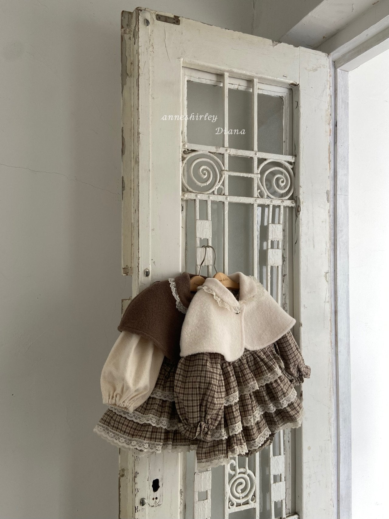 ［Anne shirley］Chloe rompers