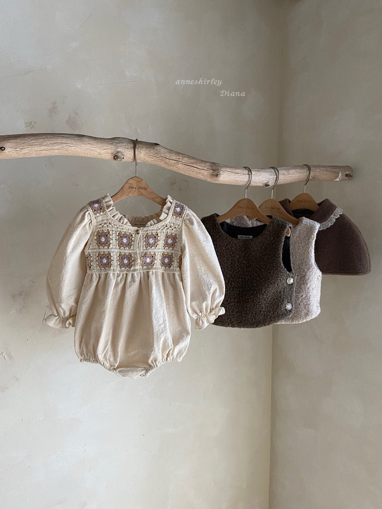 ［Anne shirley］Jasmine rompers