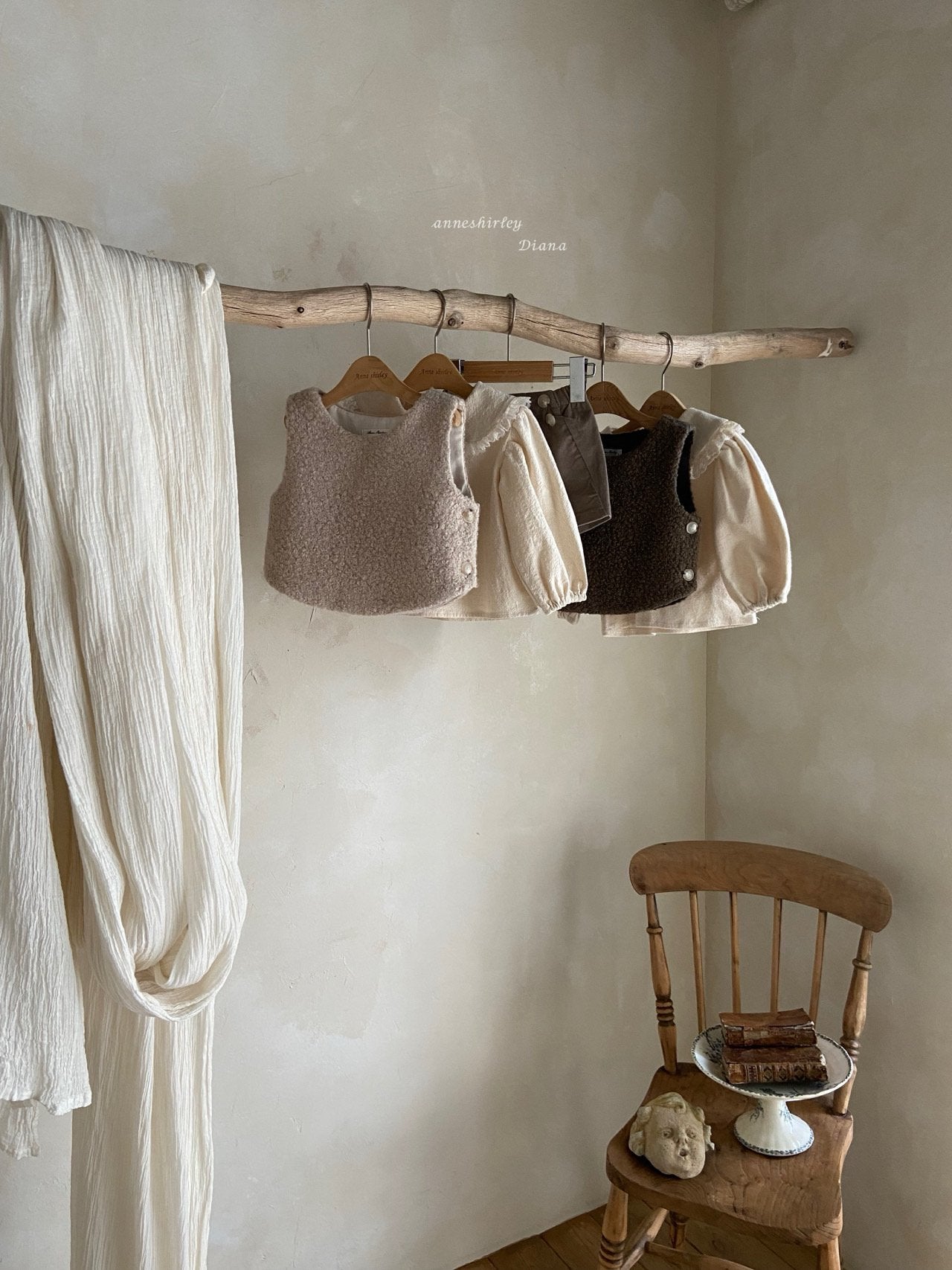 ［Anne shirley］Rose bichon vest